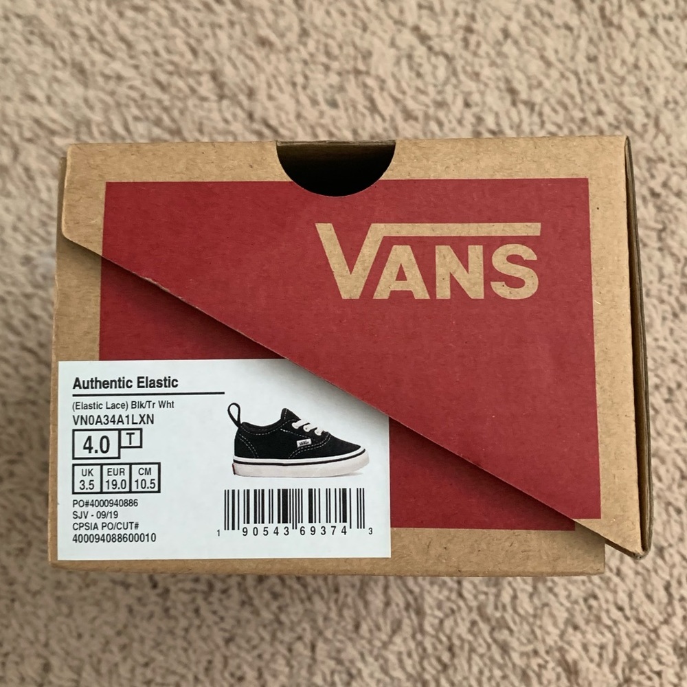 New baby Vans. No tags, never worn.